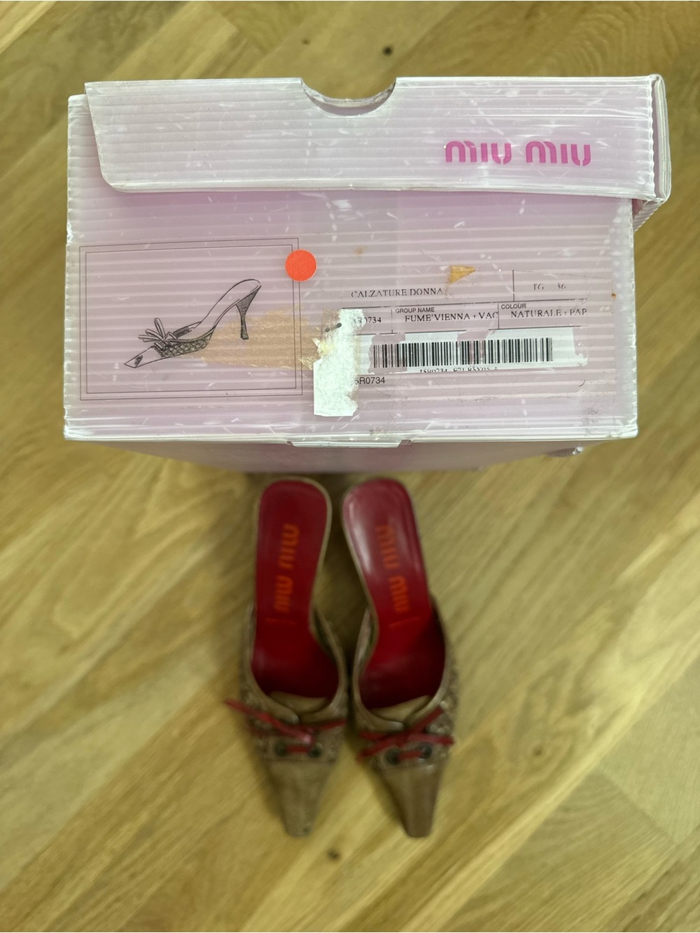 Vintage Miu Miu Brown Leather Pointed Kitten Heels with Red Insole and Lace - Picture 4 of 5